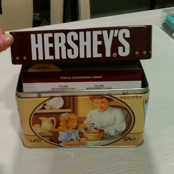 Hershey S Kitchen Vintage Hersheys Recipe Cards And Tin Box